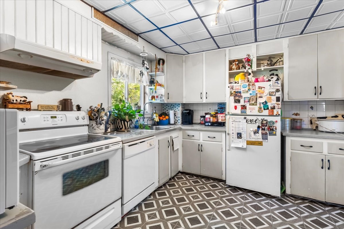 203 Pleasant St, Ashland, MA 01721 - Image 14