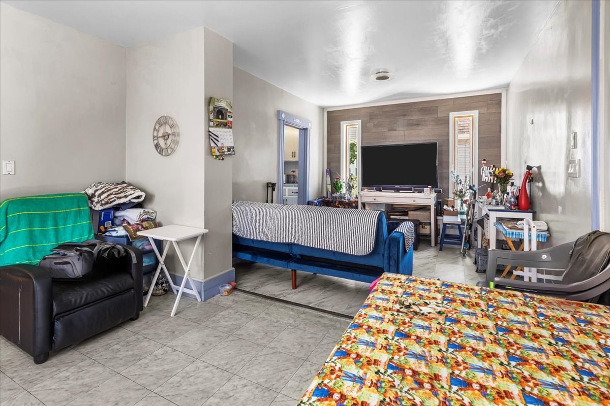 203 Pleasant St, Ashland, MA 01721 - Image 16