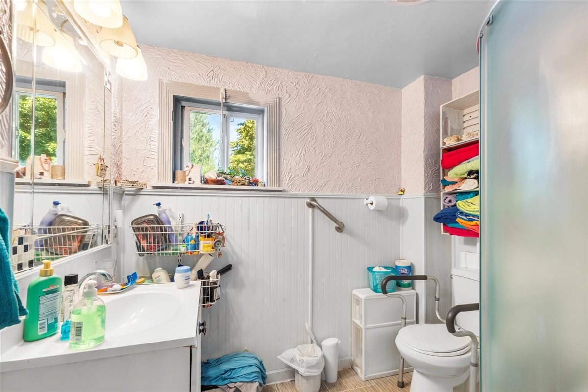 203 Pleasant St, Ashland, MA 01721 - Image 29