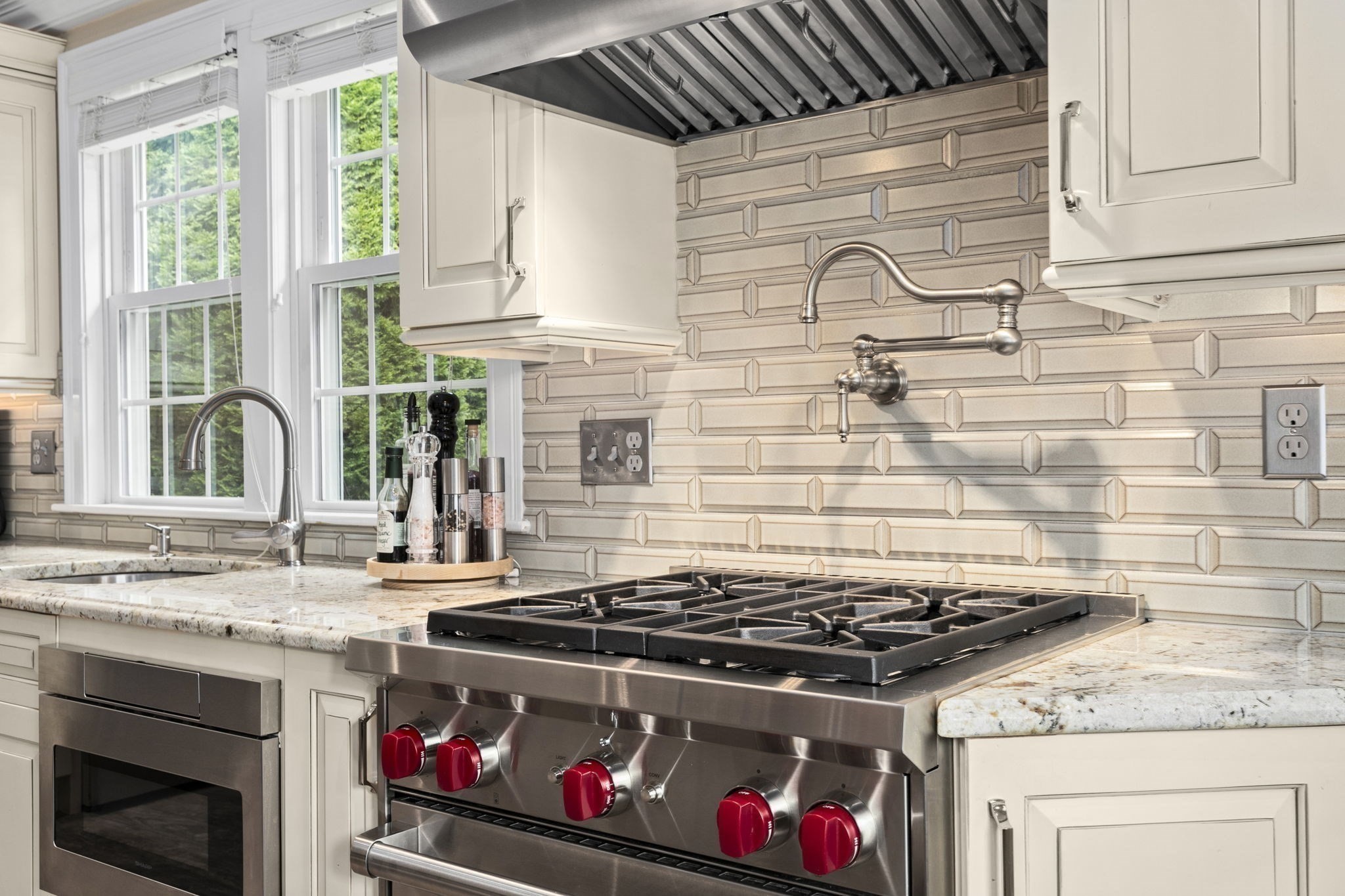 166 Phipps St, Quincy, MA 02169 - Image 4