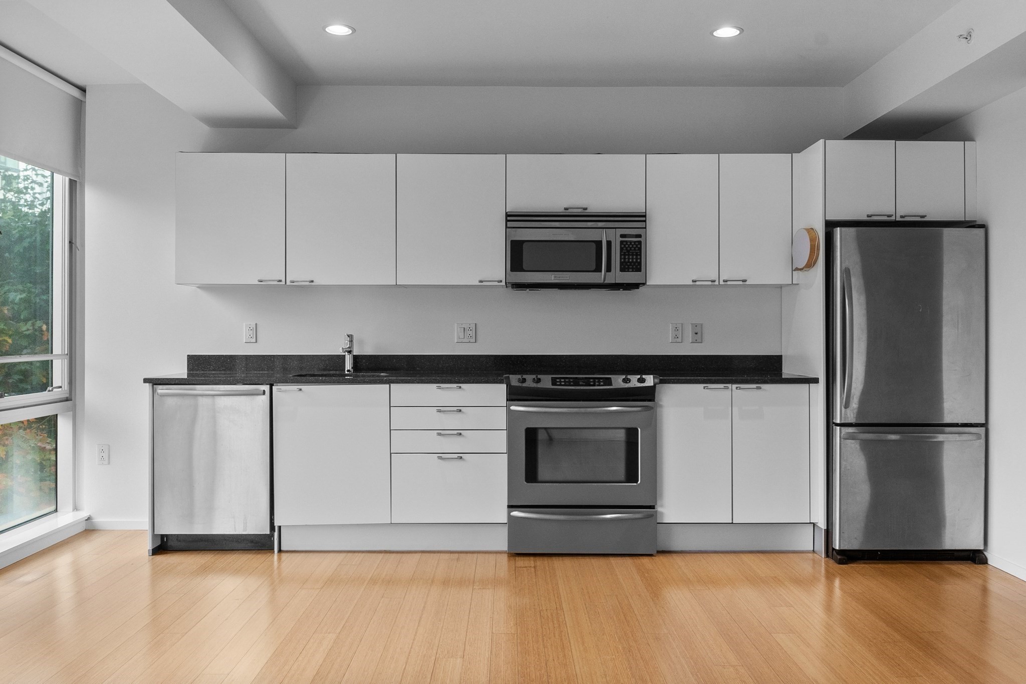 2 Earhart St Unit 321, Cambridge, MA 02141 - Image 4