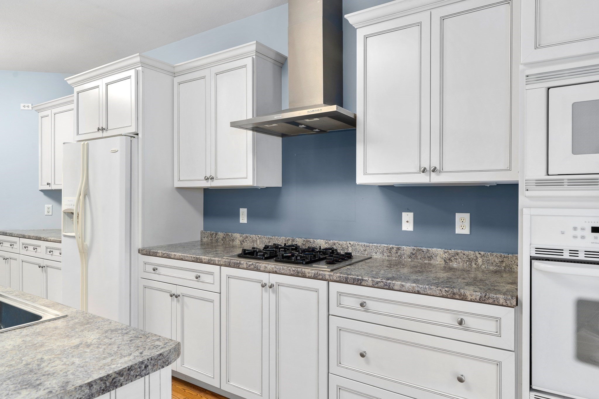 10 Golden Cir, Southampton, MA 01073 - Image 12