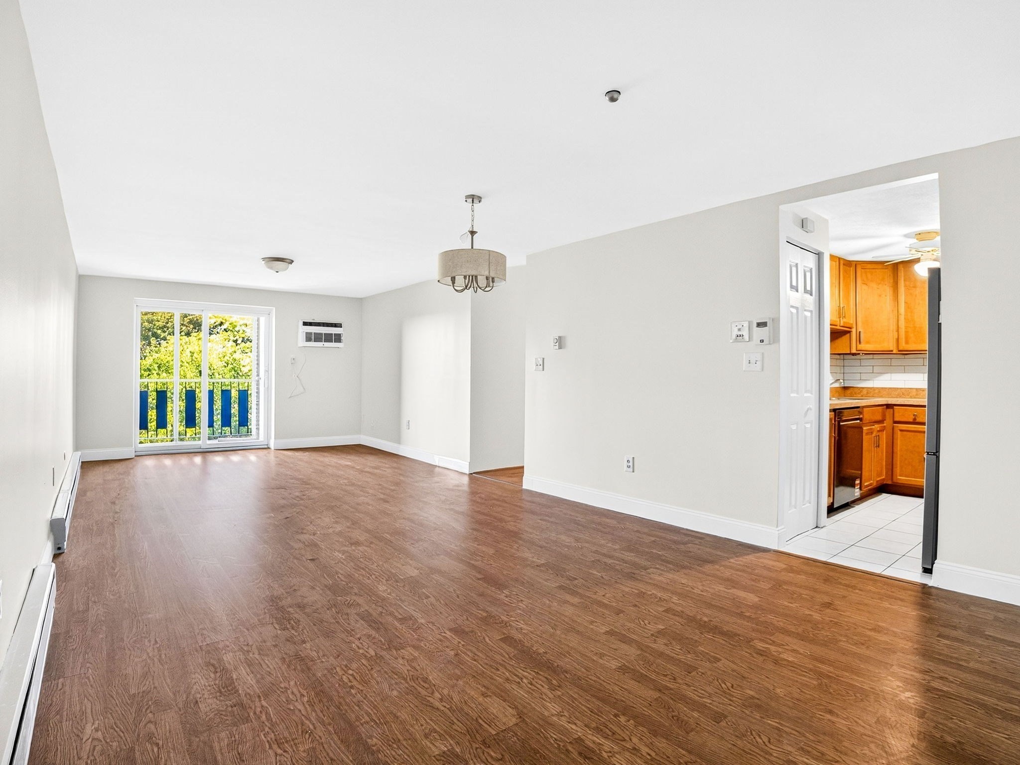 33 Lodgen Ct Unit 4G, Malden, MA 02148