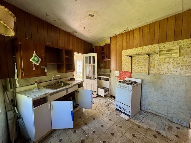 73 Scotch Pond Pl, Quincy, MA 02169 - Image 4