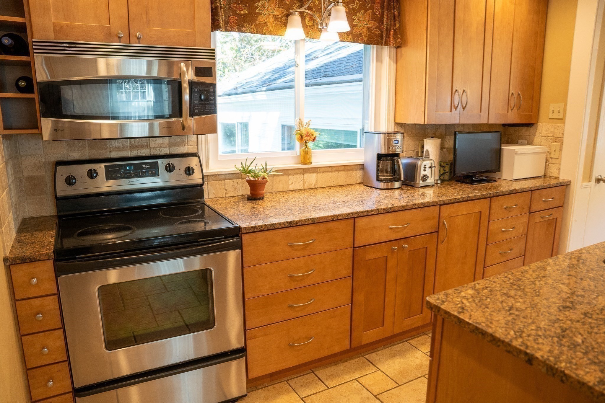 114 Grafton Street, Shrewsbury, MA 01545 - Image 11