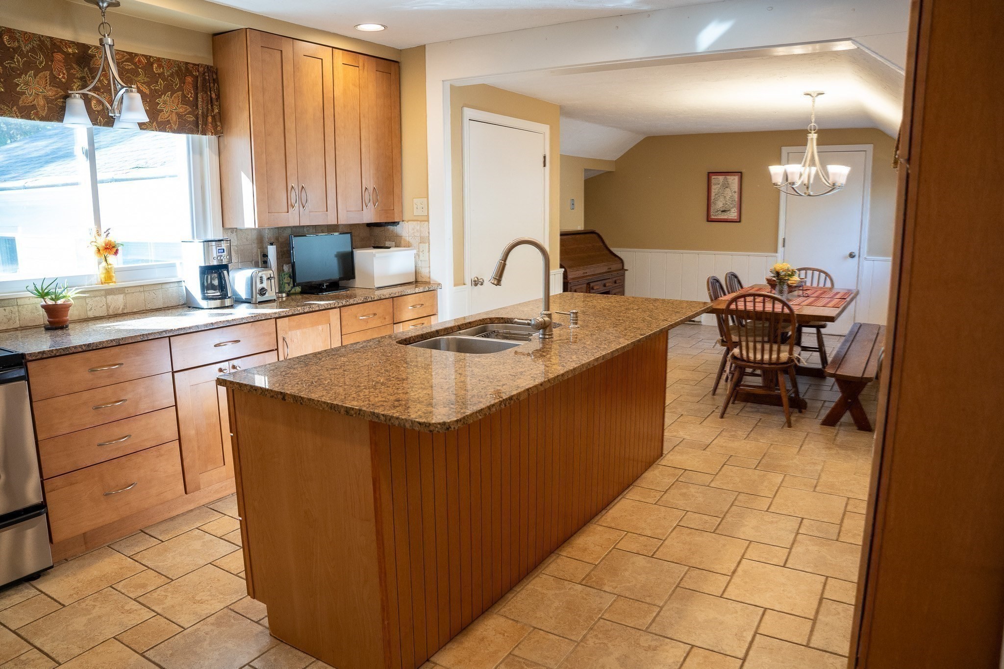 114 Grafton Street, Shrewsbury, MA 01545 - Image 10