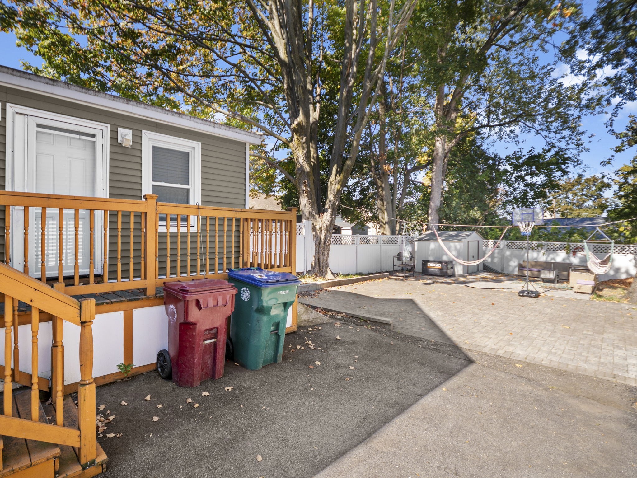 85 B St, Lowell, MA 01851 - Image 32