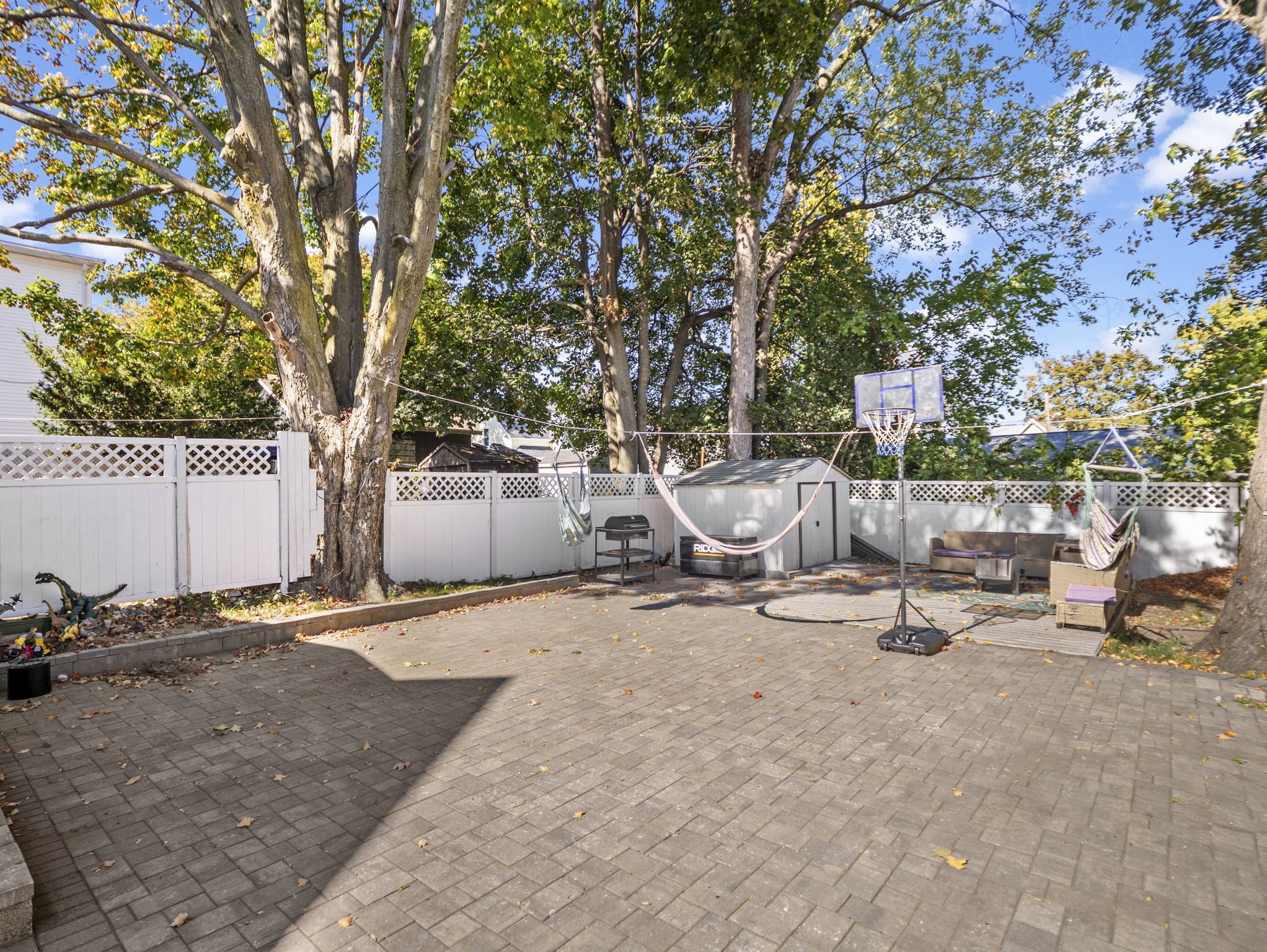 85 B St, Lowell, MA 01851 - Image 33