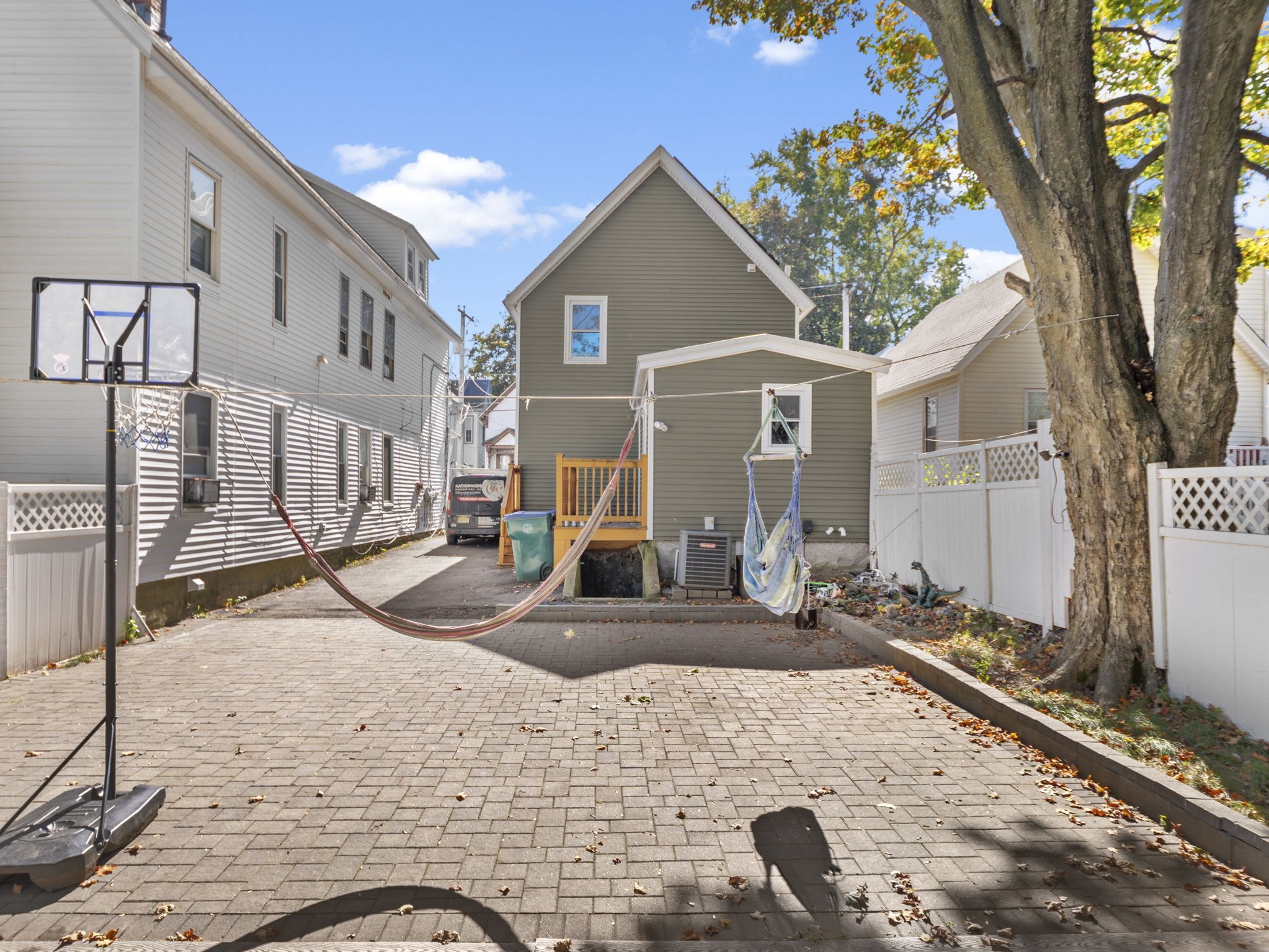 85 B St, Lowell, MA 01851 - Image 40
