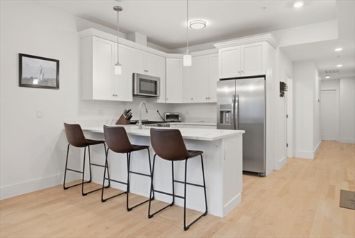 254 Spencer Ave, Apt 3