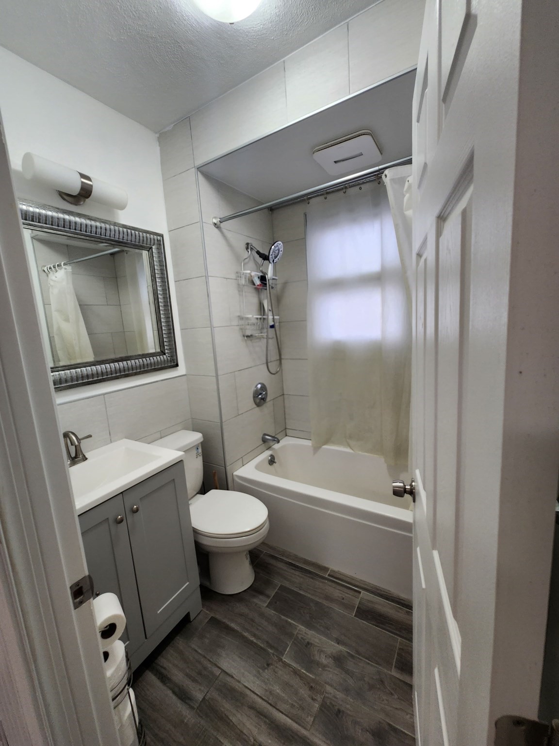 1203 Bennington St, East Boston, Boston, MA 02128 - Image 25