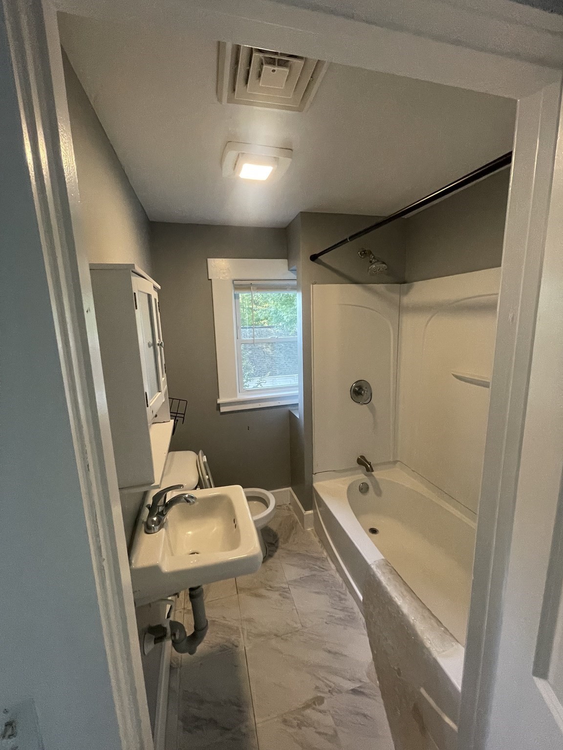 60 Pearl St, Leominster, MA 01453 - Image 23