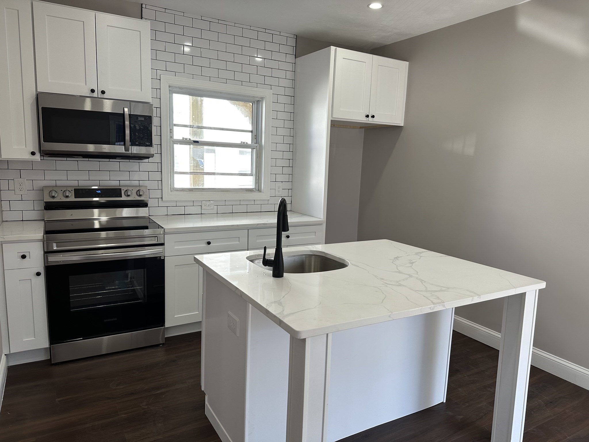 278 Cohannet St, Taunton, MA 02780 - Image 12