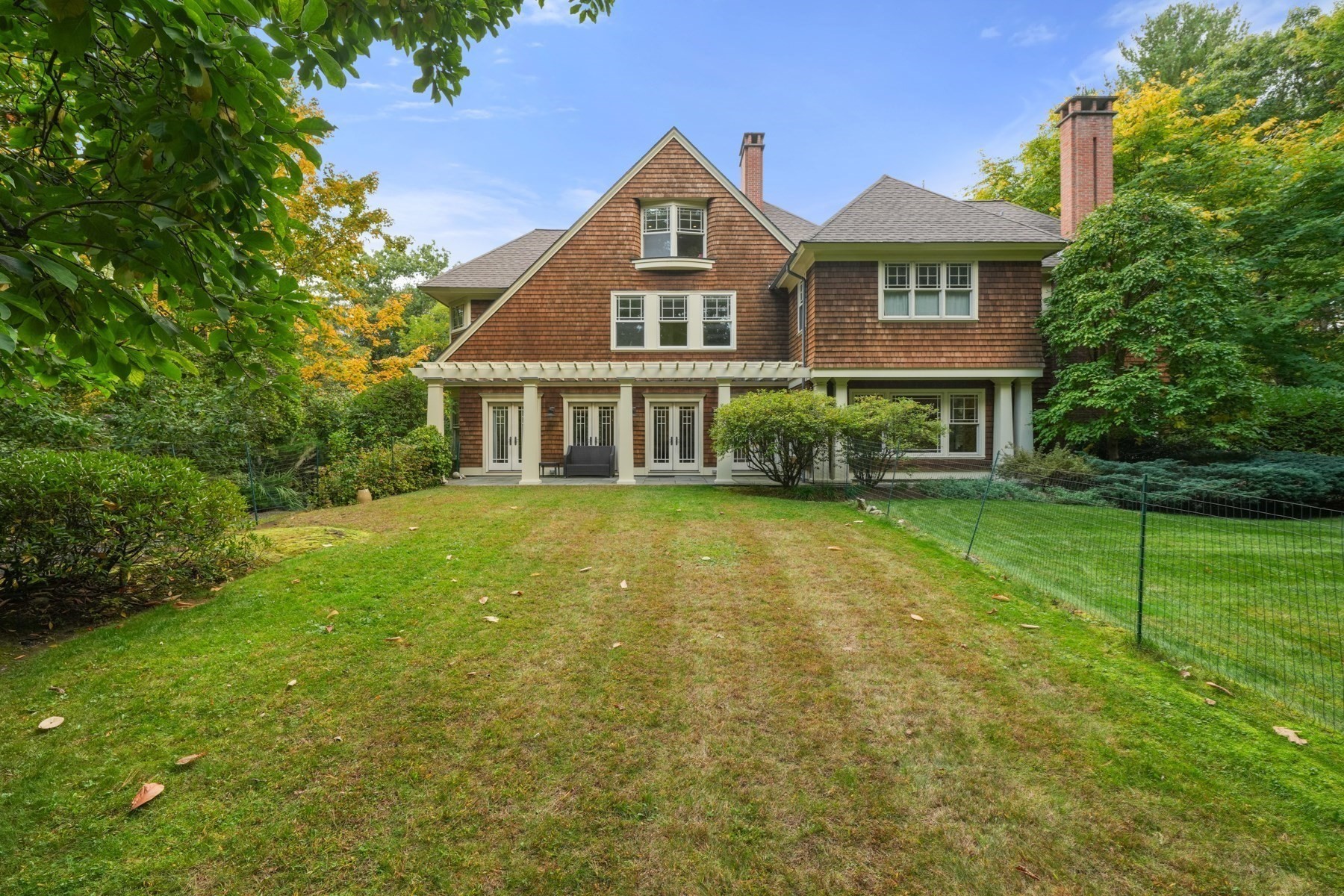 2 Candleberry Ln, Weston, MA 02493 - Image 2