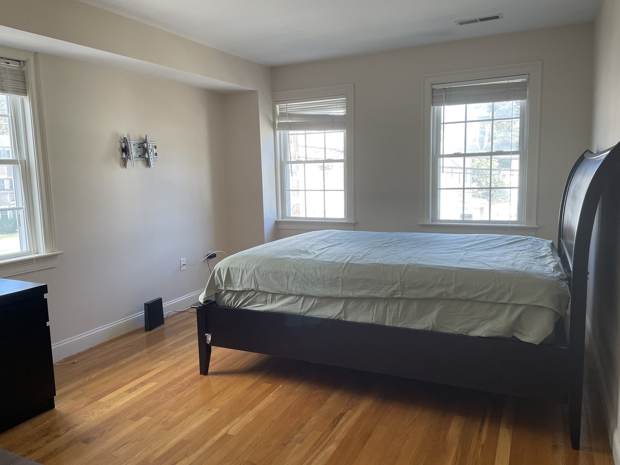 220 Grove Street Unit 1, Waltham, MA 02453 - Image 12