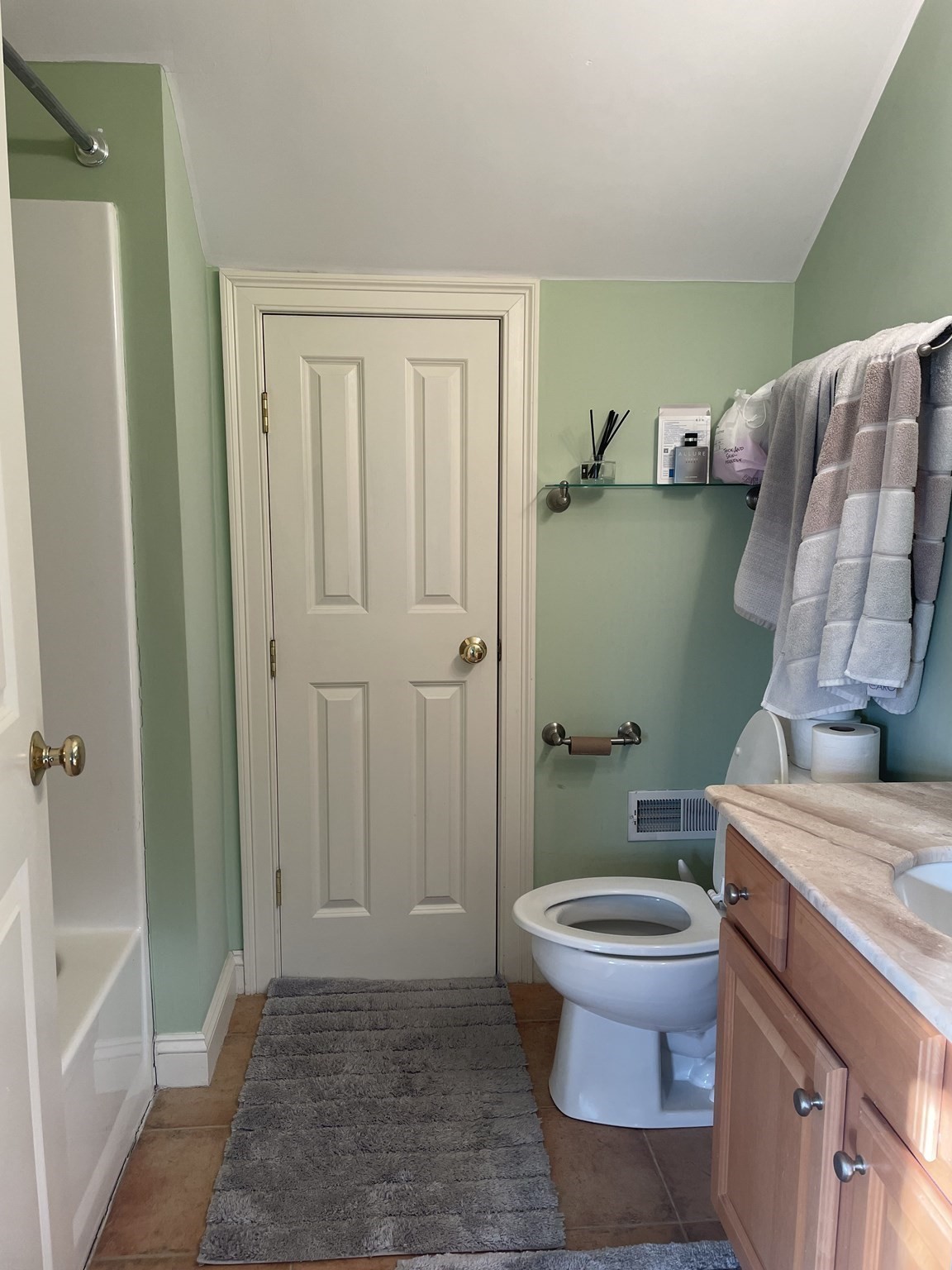 220 Grove Street Unit 1, Waltham, MA 02453 - Image 27