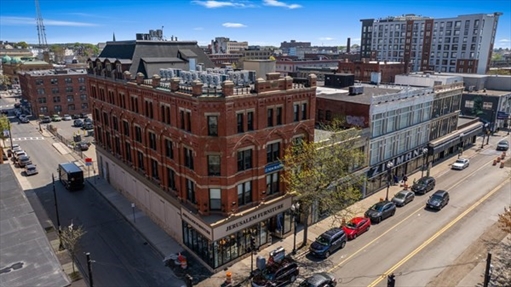 64 Market St, Apt 207