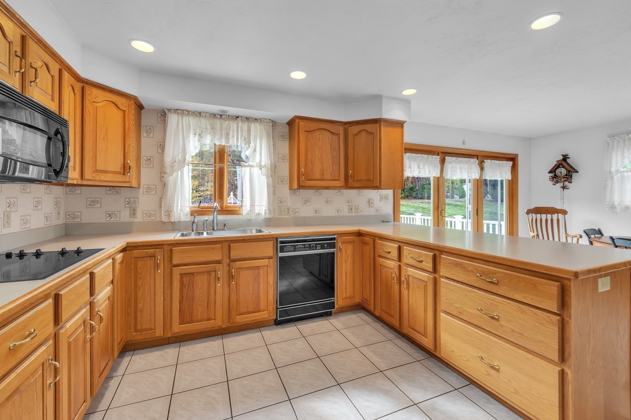 27 West Applewood Drive, Charlton, MA 01507 - Image 7
