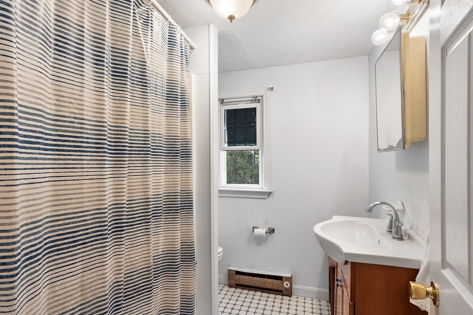 2 Spring Ln, Hopkinton, MA 01748 - Image 28