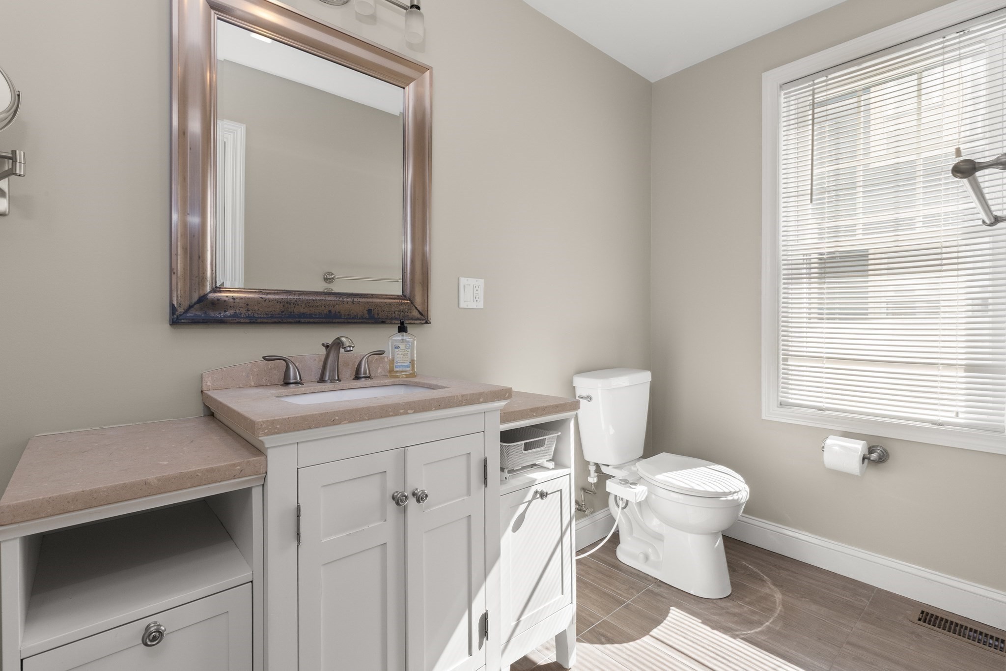 108 Burrill St Unit 1, Swampscott, MA 01907 - Image 10