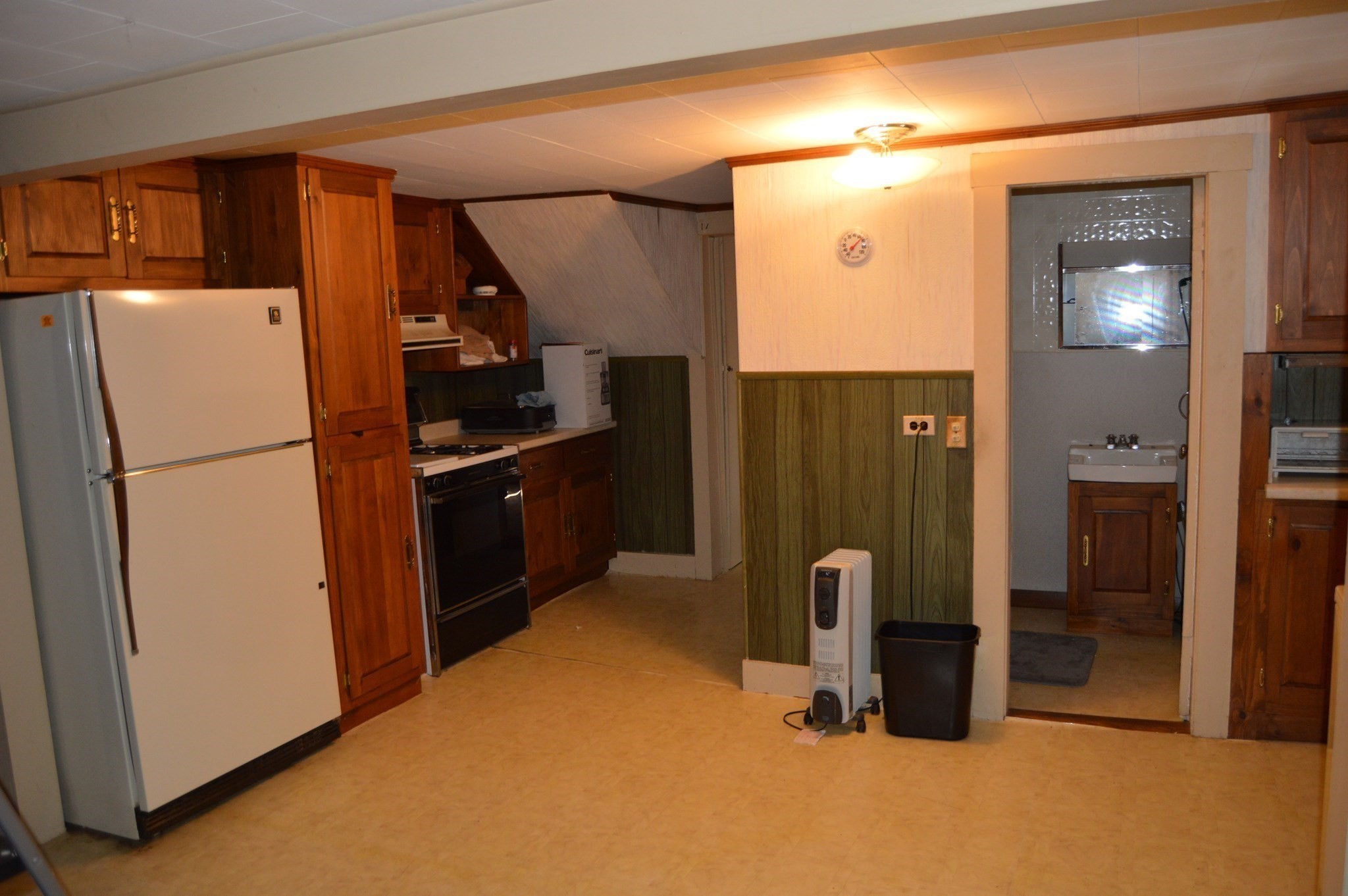116 Pine St, Fitchburg, MA 01420 - Image 11