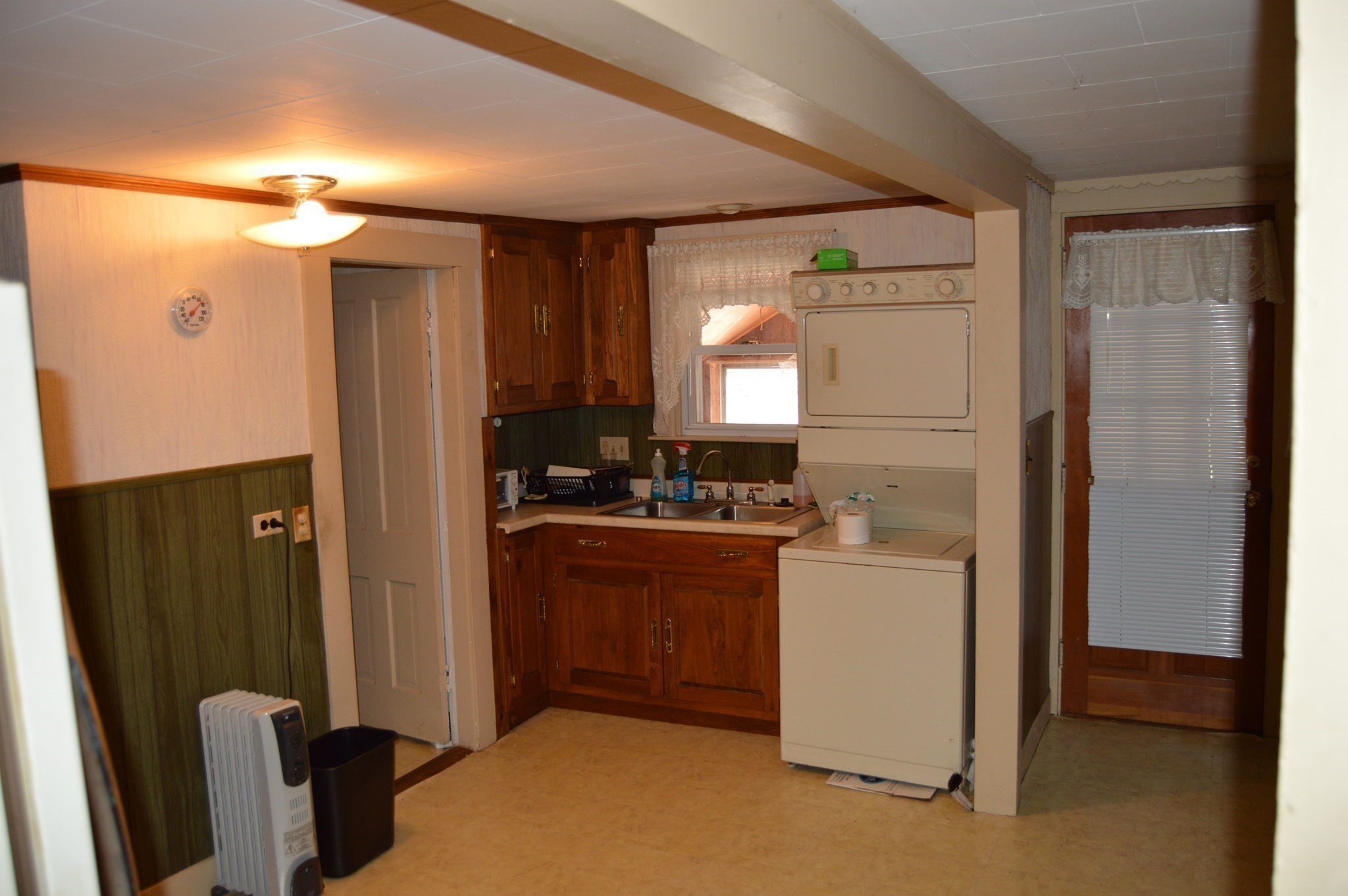 116 Pine St, Fitchburg, MA 01420 - Image 12