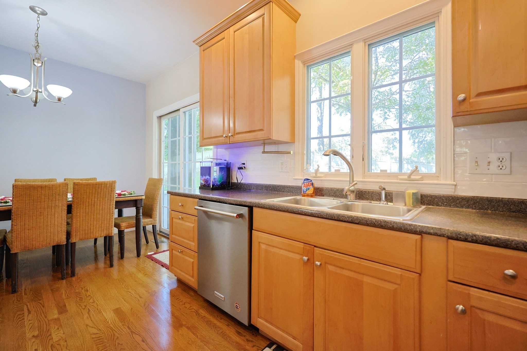 53 Russell St, Marlborough, MA 01752 - Image 13