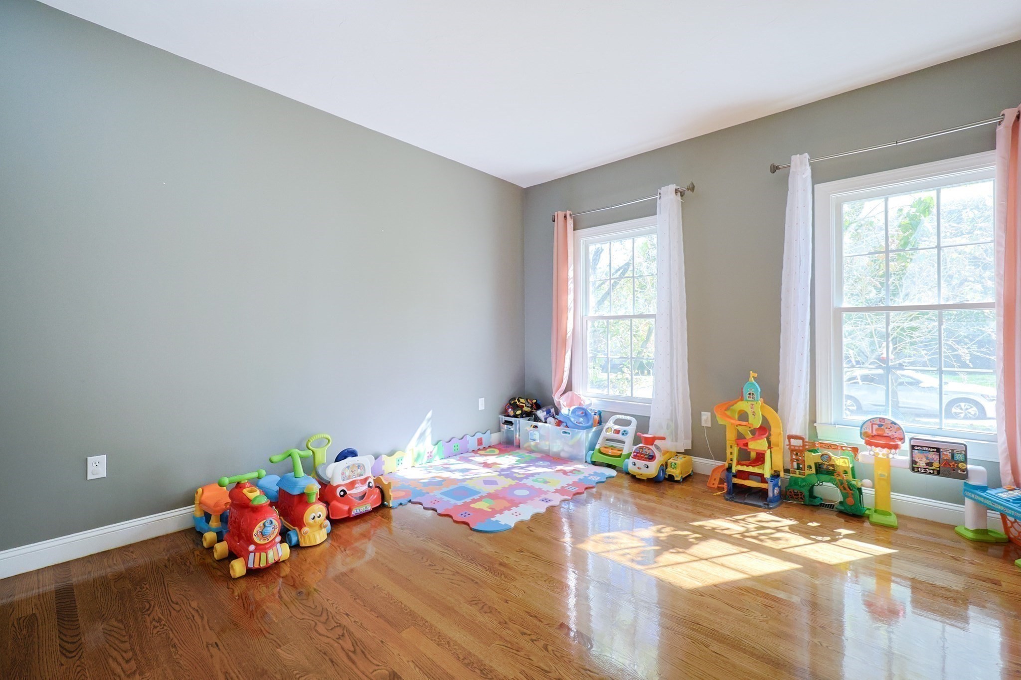 53 Russell St, Marlborough, MA 01752 - Image 22