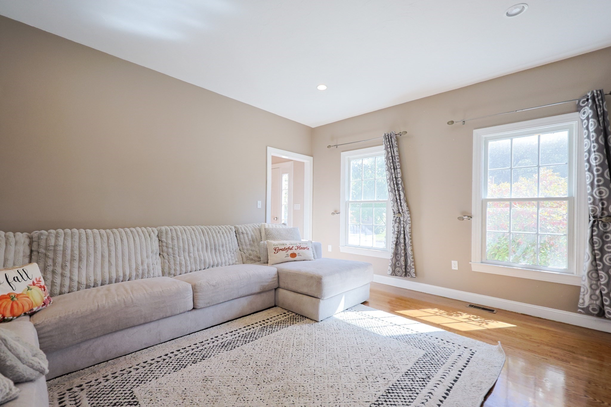 53 Russell St, Marlborough, MA 01752 - Image 7