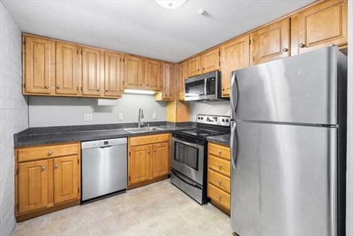 185 Quincy Shore Dr, Apt 65