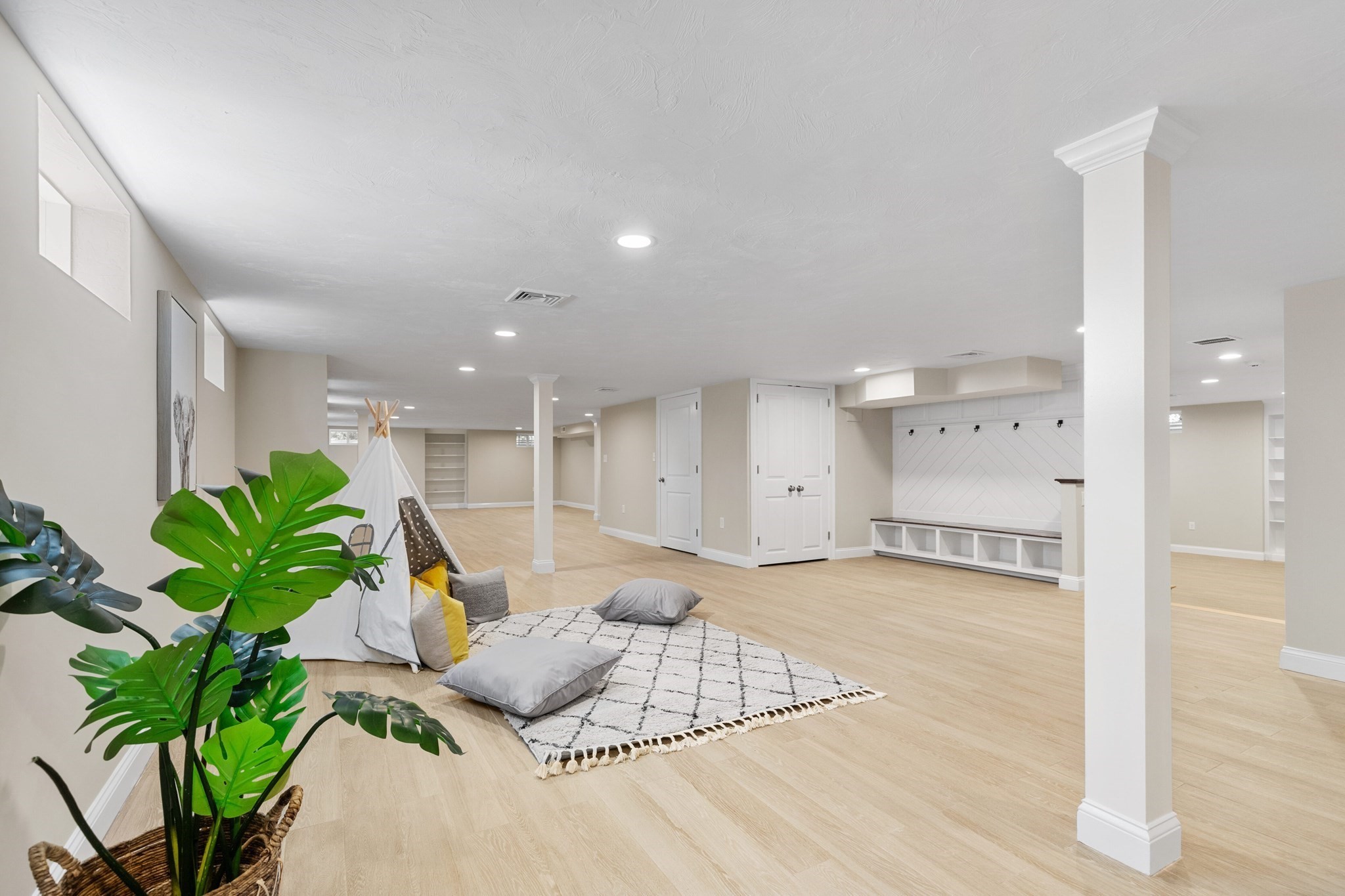 18 Robinson Rd, Lexington, MA 02420 - Image 30