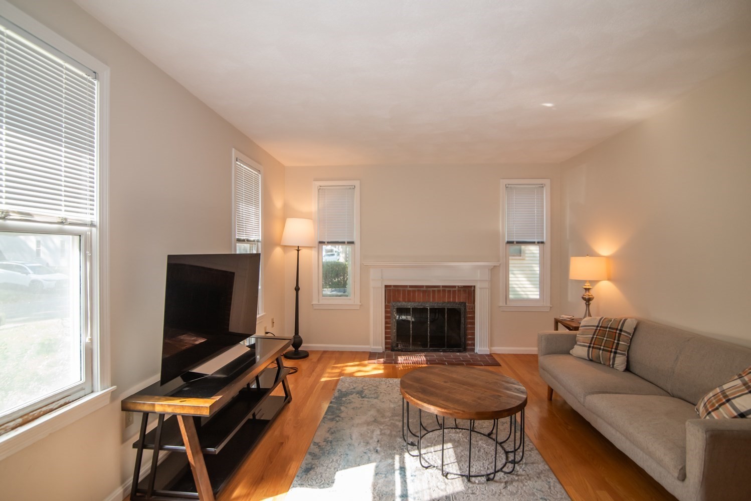 271 Wellman Ave Unit 271, Chelmsford, MA 01863 - Image 2