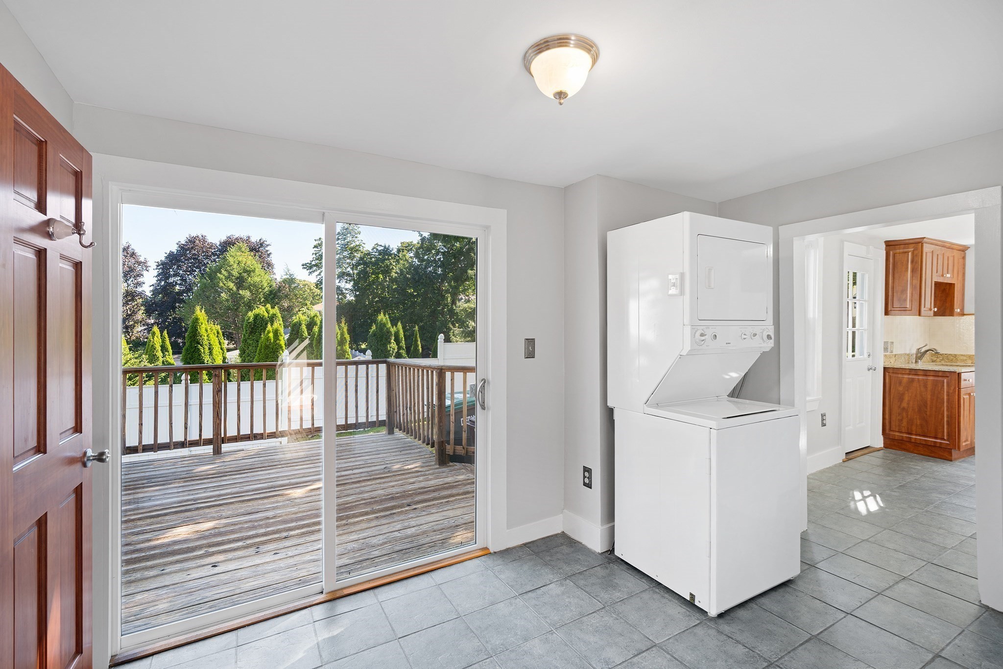 8 Fort Ln, Dedham, MA 02026 - Image 3