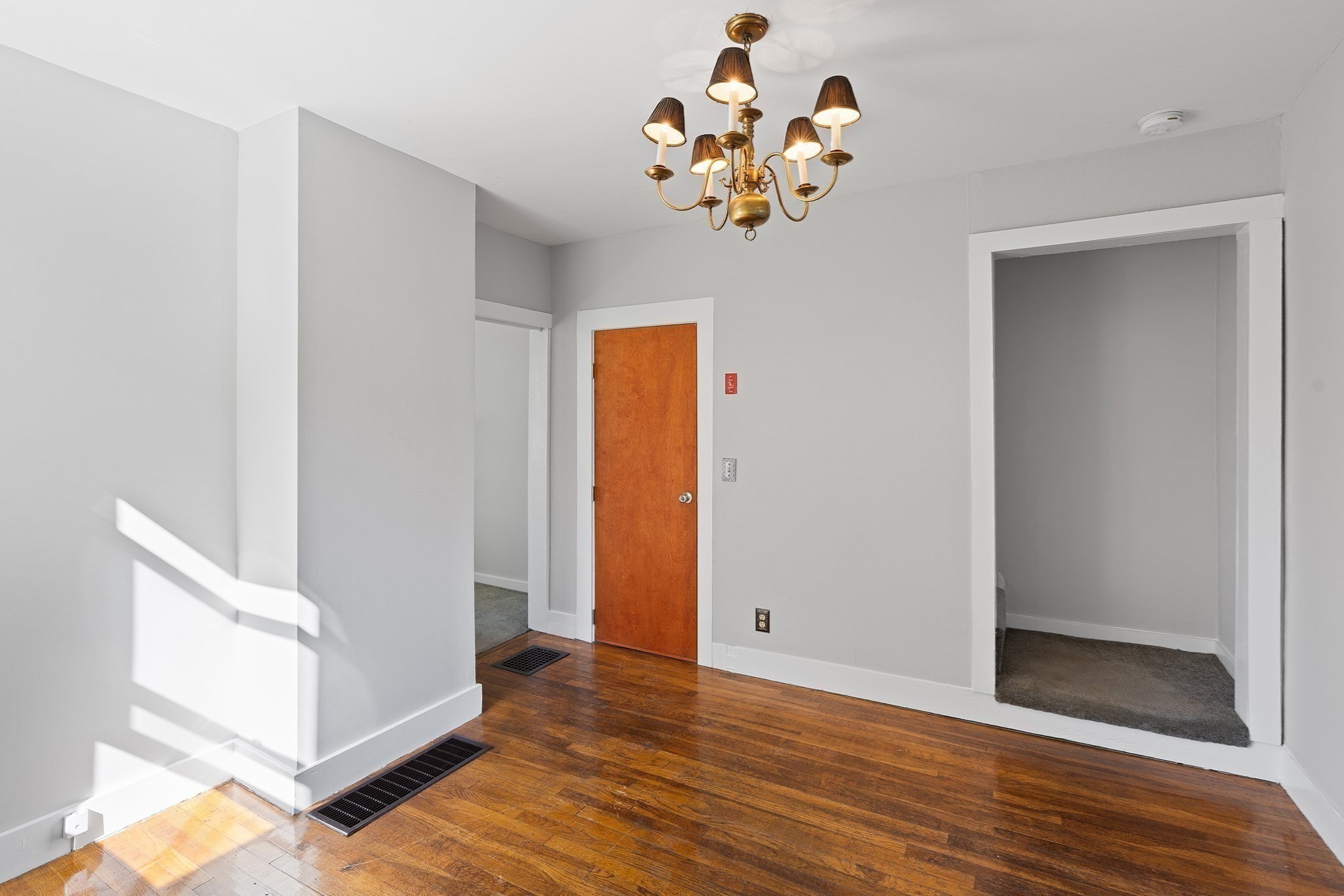 8 Fort Ln, Dedham, MA 02026 - Image 6