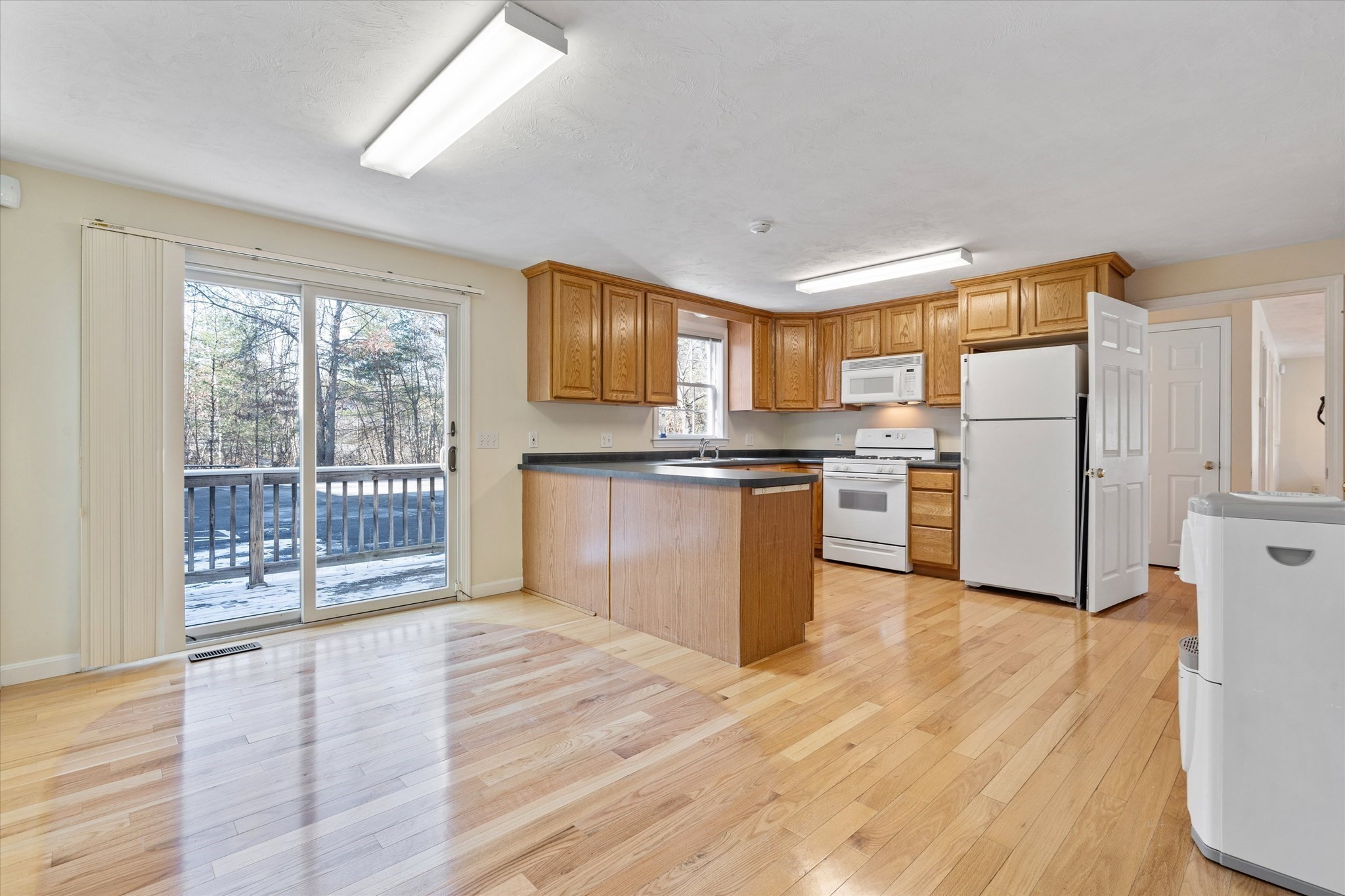 484 Groton Rd, Westford, MA 01886 - Image 15