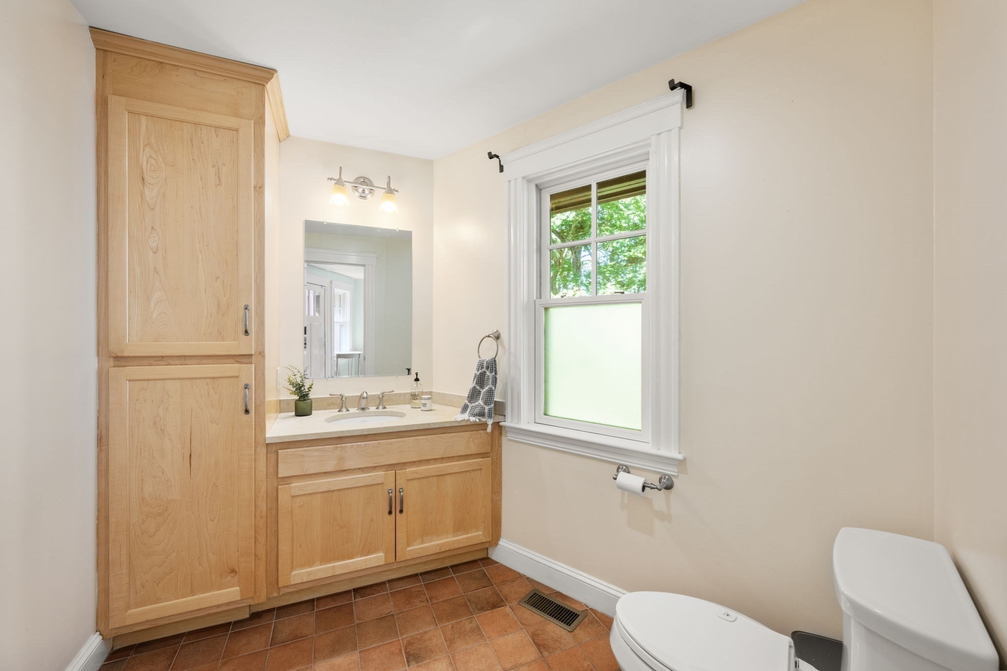 250 Meadowbrook Rd, Dedham, MA 02026 - Image 20