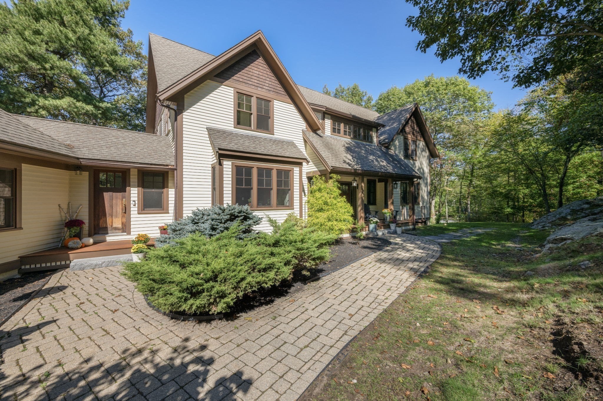 250 Meadowbrook Rd, Dedham, MA 02026 - Image 3