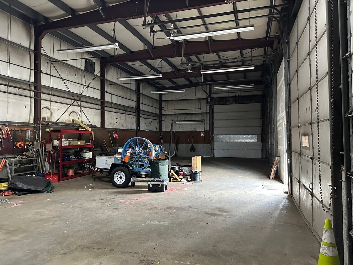 1635 Page Blvd, Springfield, MA 01104 - Image 8