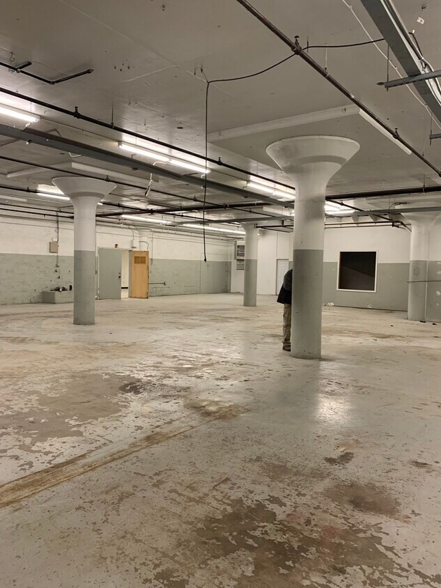 91 Pinevale Street, Springfield, MA 01151 - Image 3