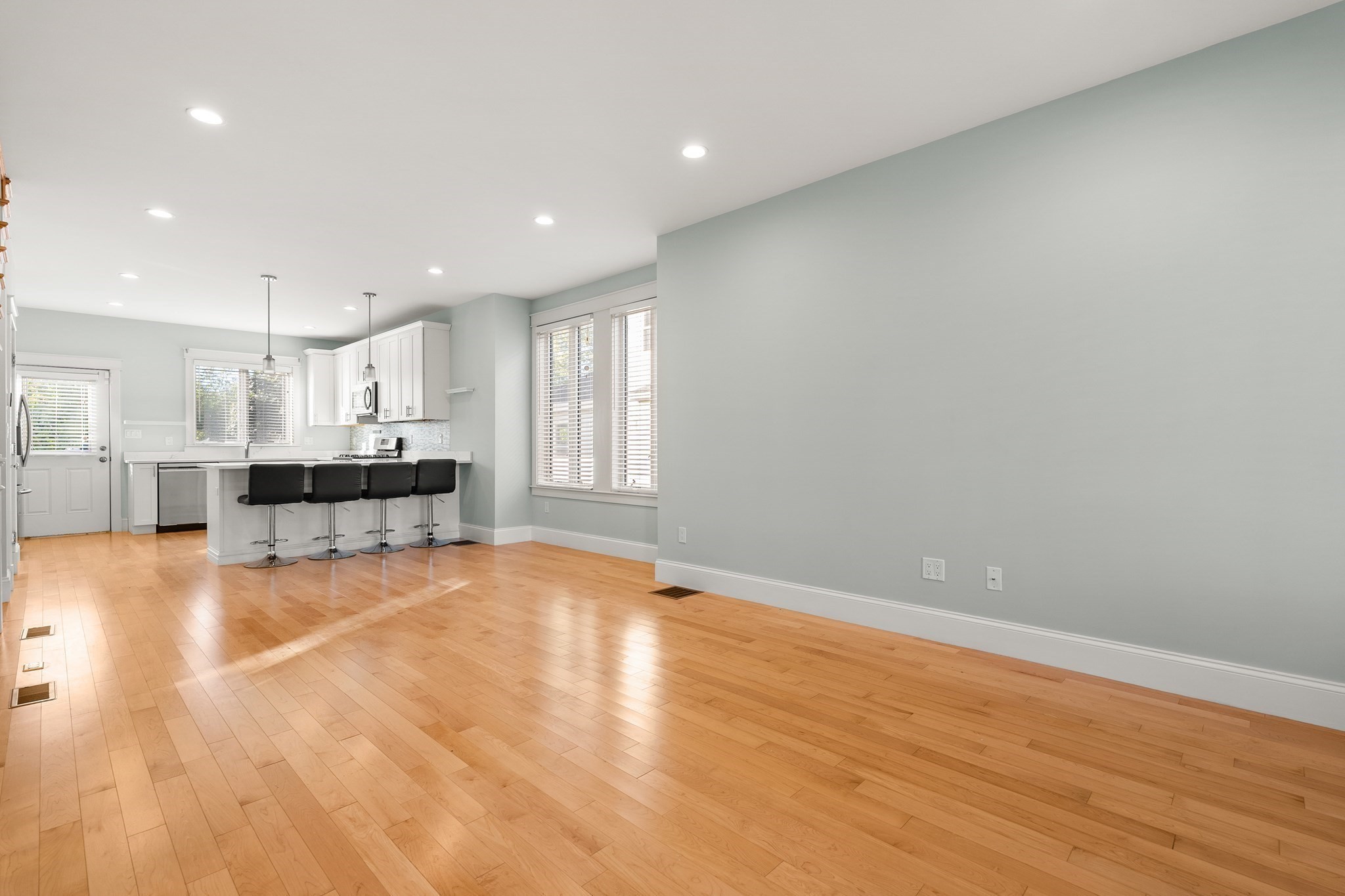 35 Bacon St Unit 35, Watertown, MA 02472 - Image 21