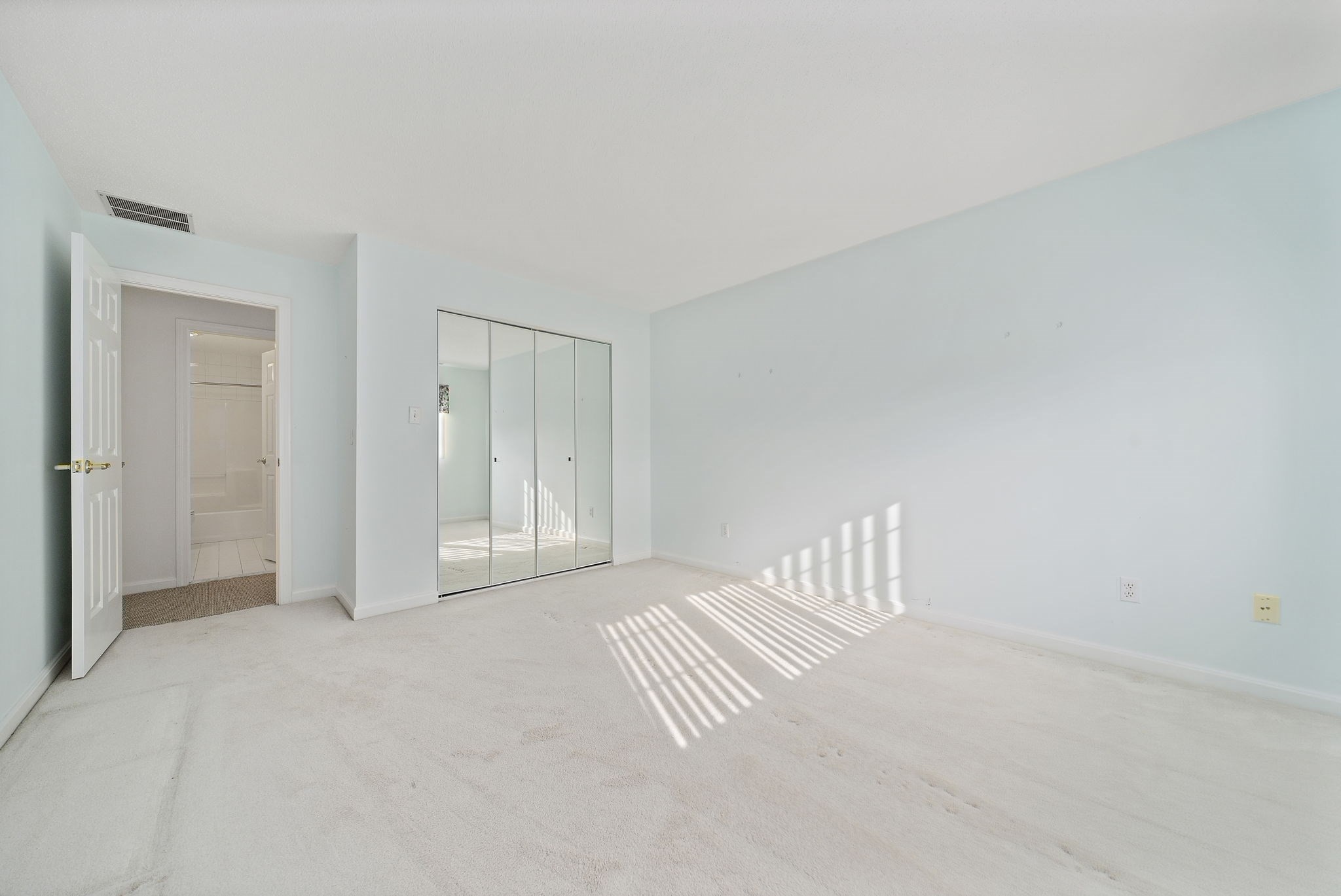 132 Cannon Forge Dr Unit 132, Foxboro, MA 02035 - Image 13