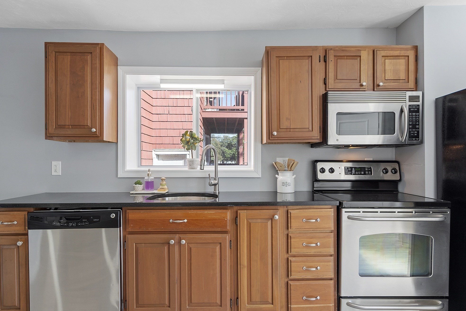 106 Goodridge St, Lynn, MA 01902 - Image 14