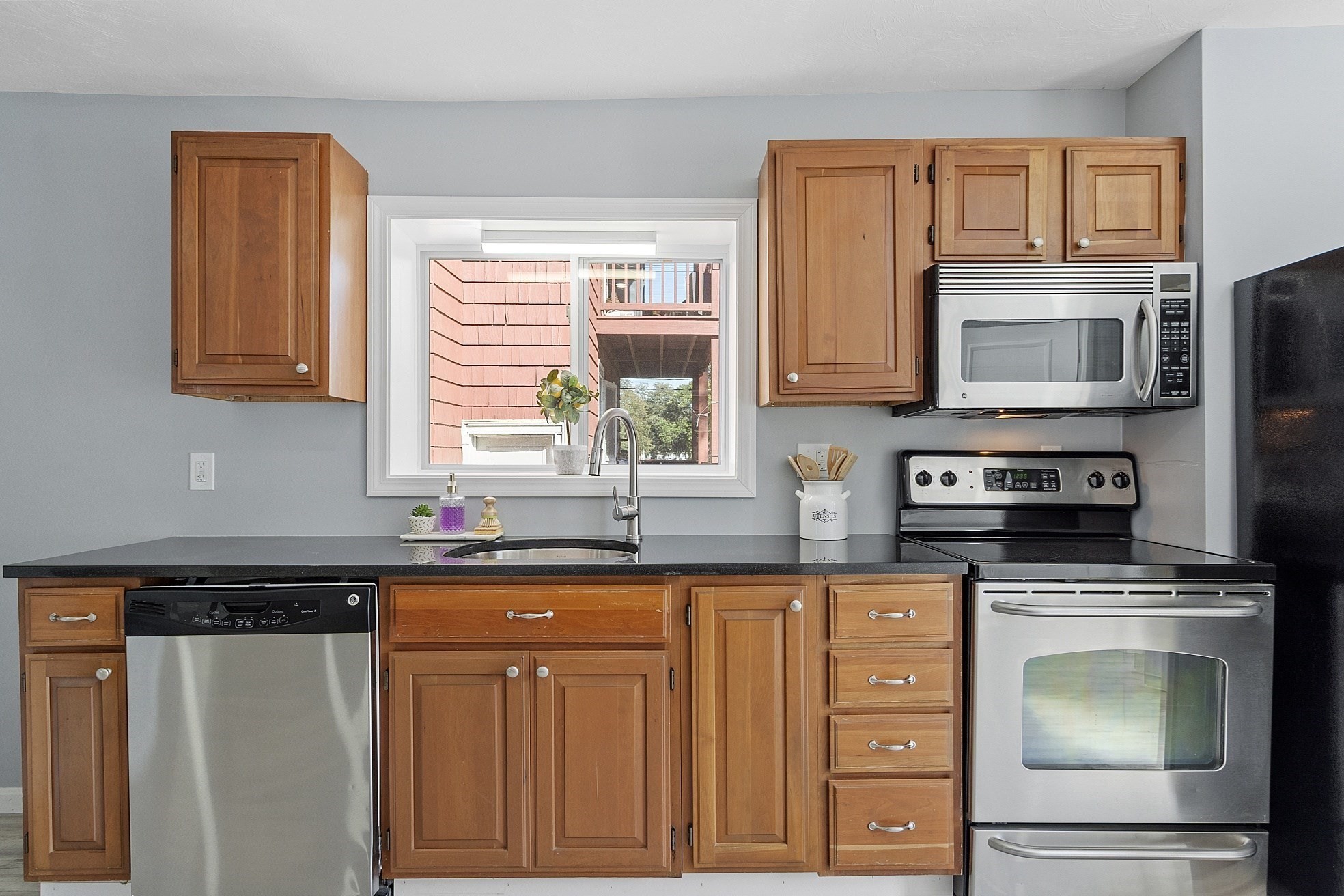 106 Goodridge St, Lynn, MA 01902 - Image 15