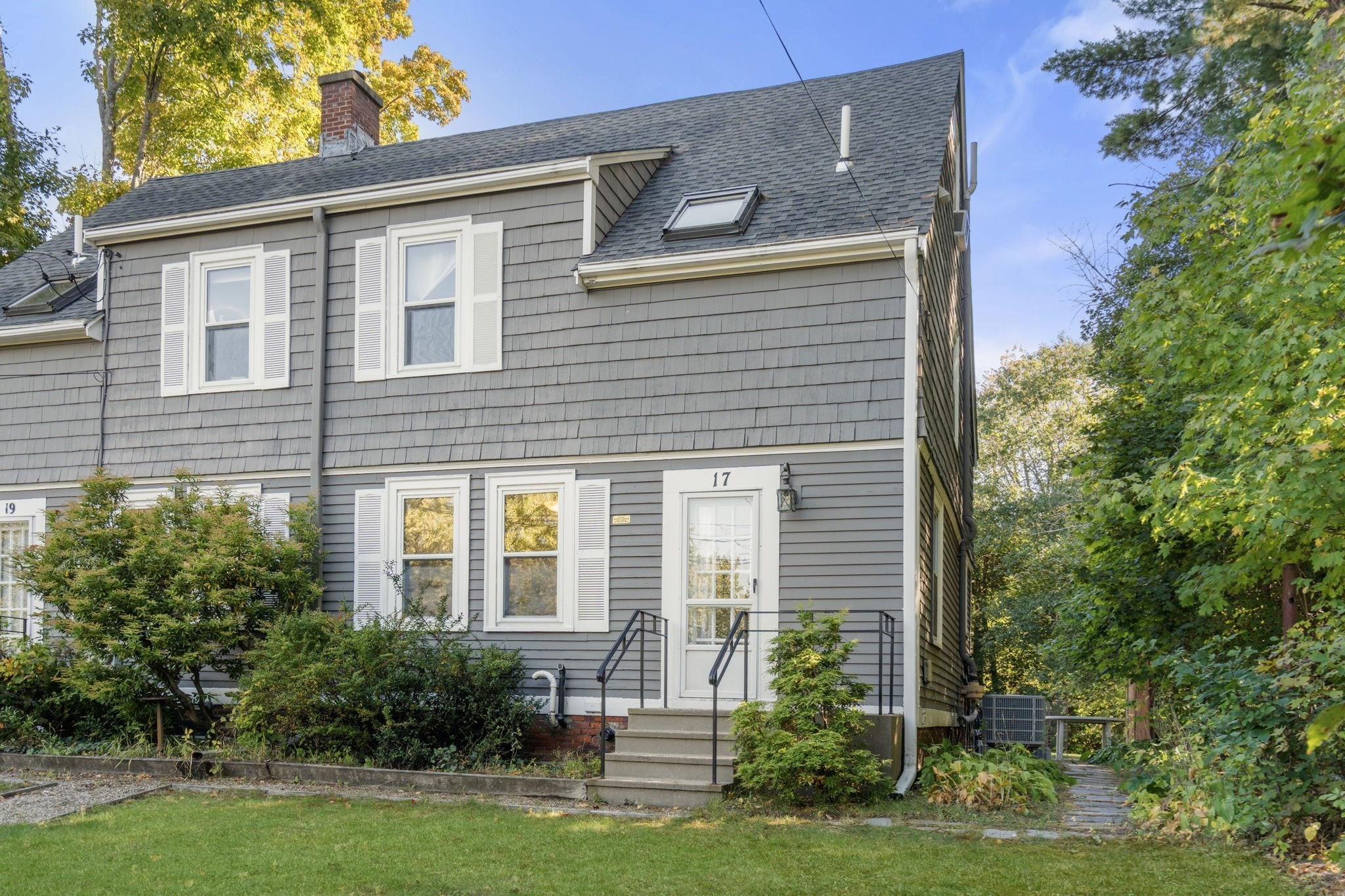 17 Lexington St Unit 17, Weston, MA 02493