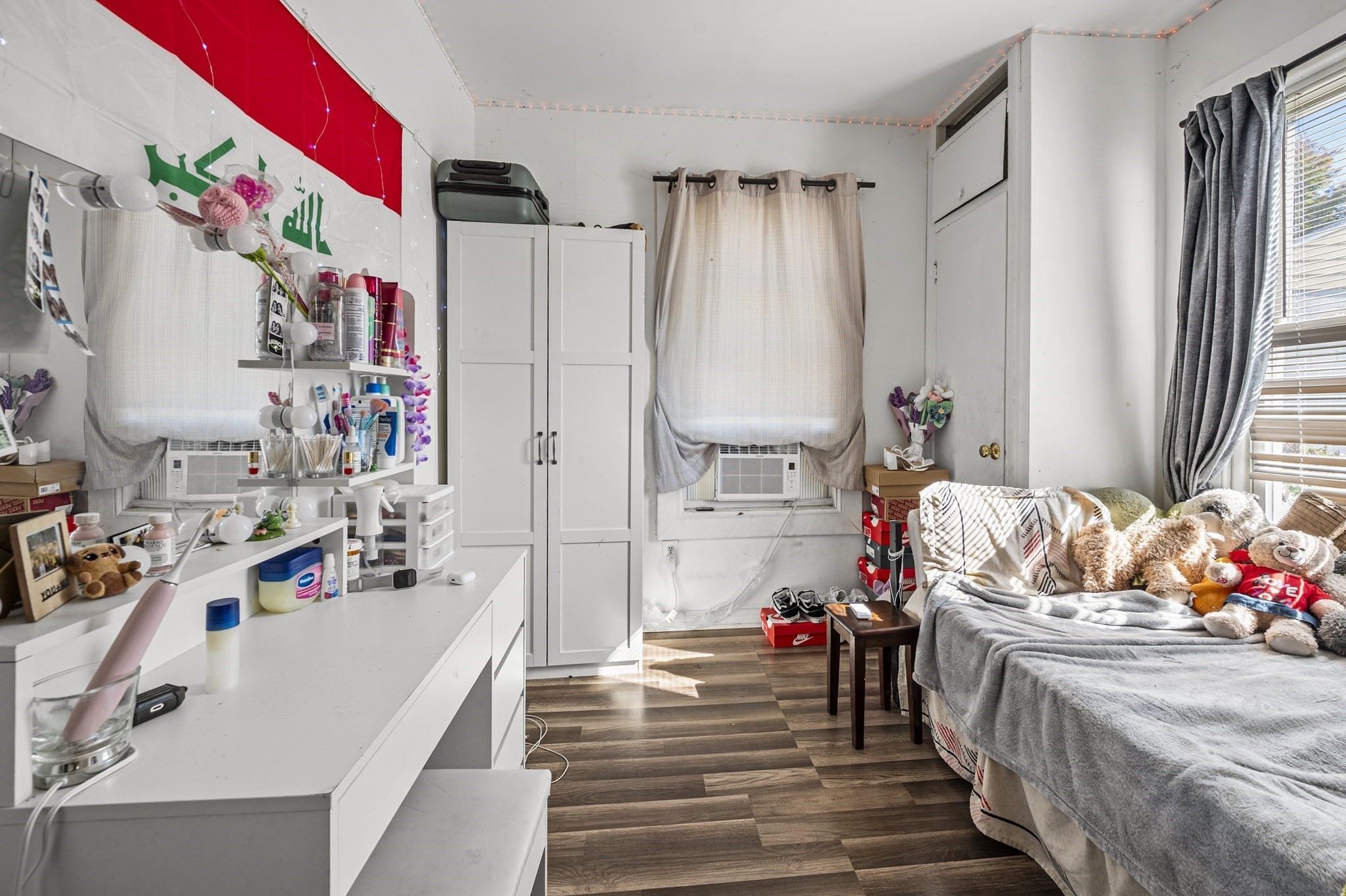 1081 Lawrence St, Lowell, MA 01852 - Image 28