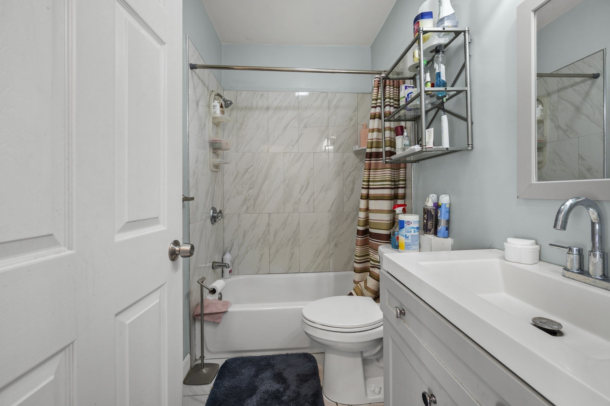 1081 Lawrence St, Lowell, MA 01852 - Image 35