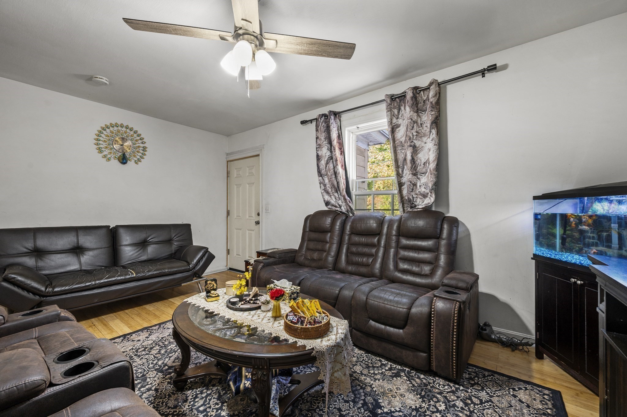 1081 Lawrence St, Lowell, MA 01852 - Image 9