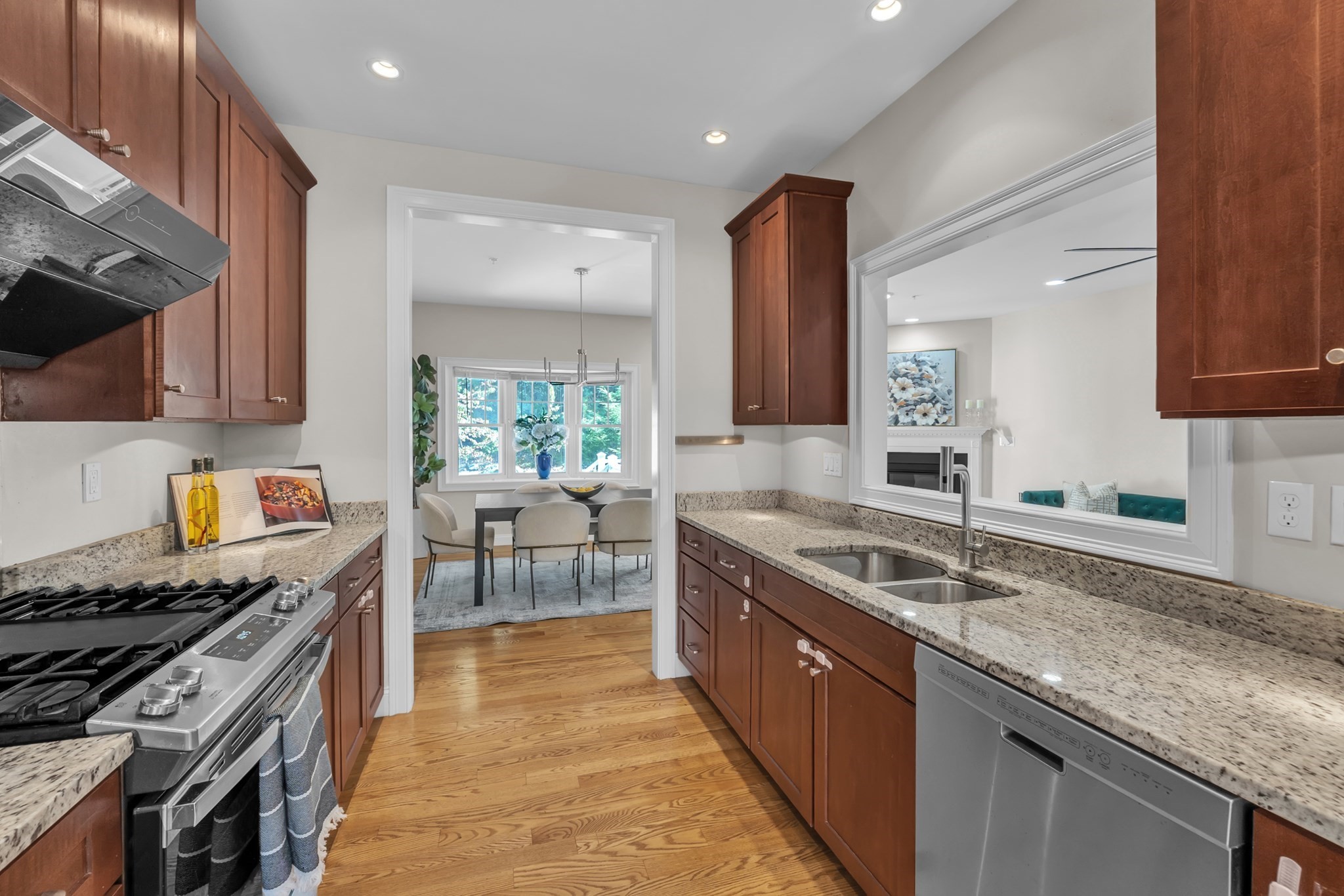 12 Murray Ave Unit 18, Burlington, MA 01803 - Image 12