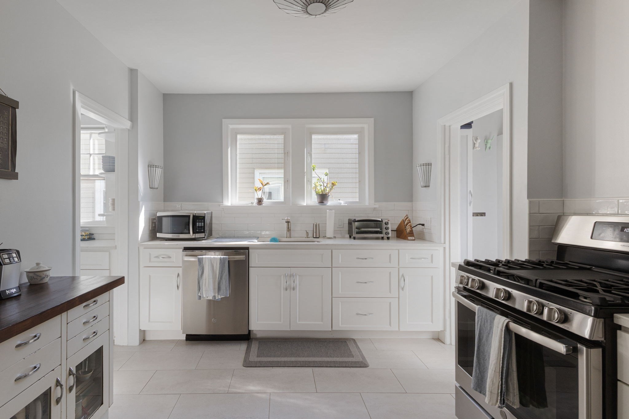 64 California St Unit 64, Watertown, MA 02472 - Image 2