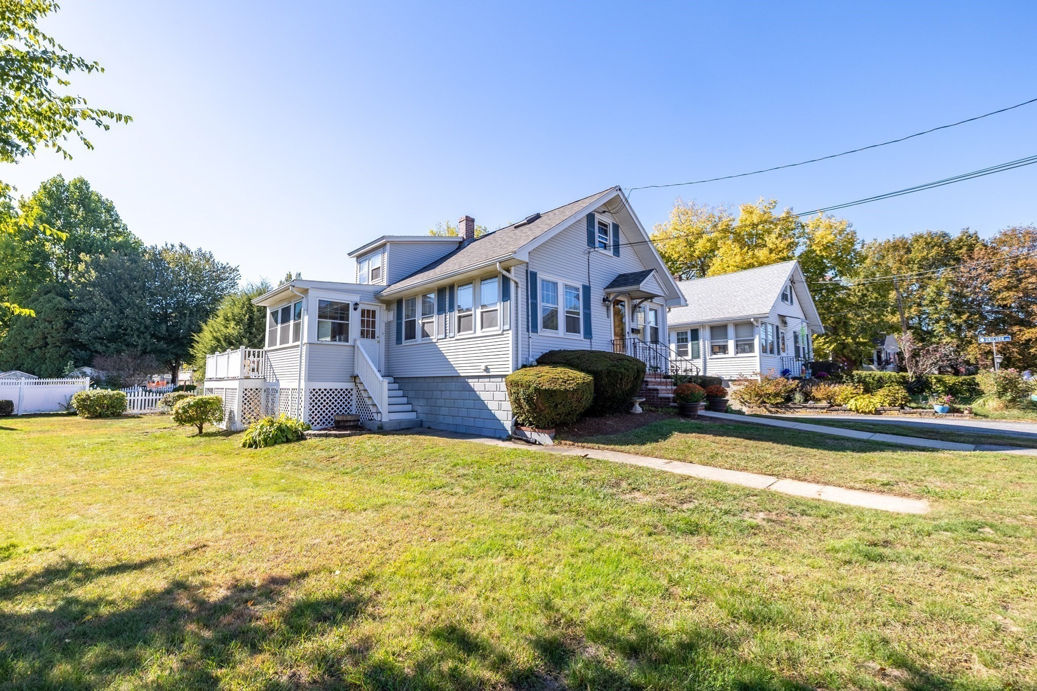 20 Oak Street, Stoneham, MA 02180